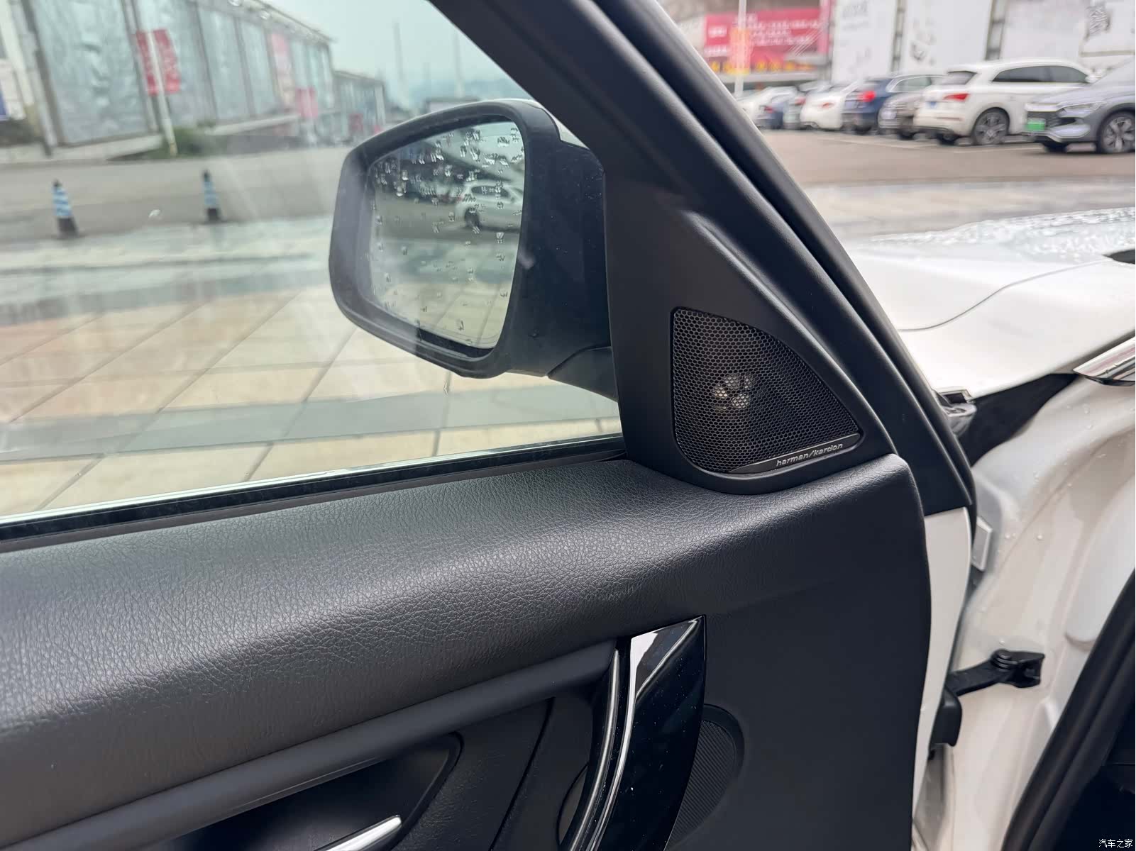 BMW 3 Series, 2017 11
