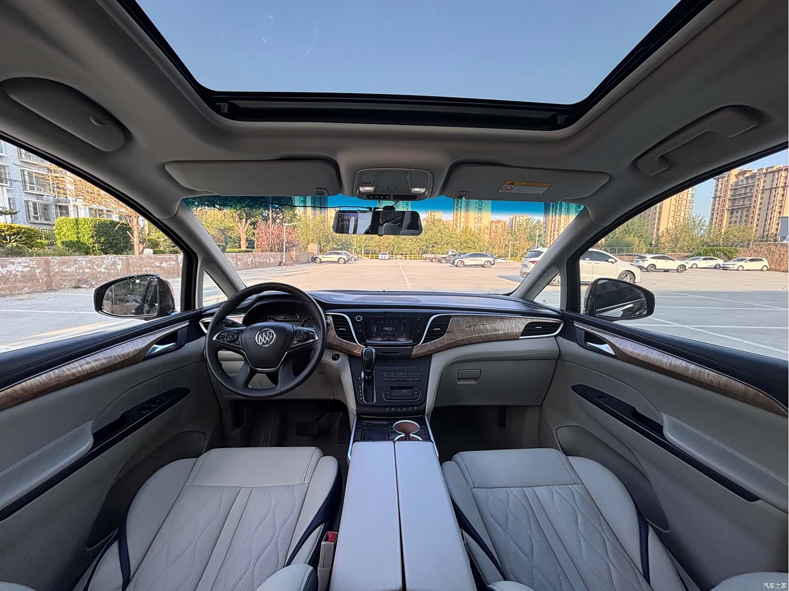 Buick GL8, 2017 20