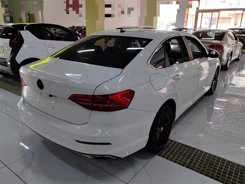 Volkswagen Lavida