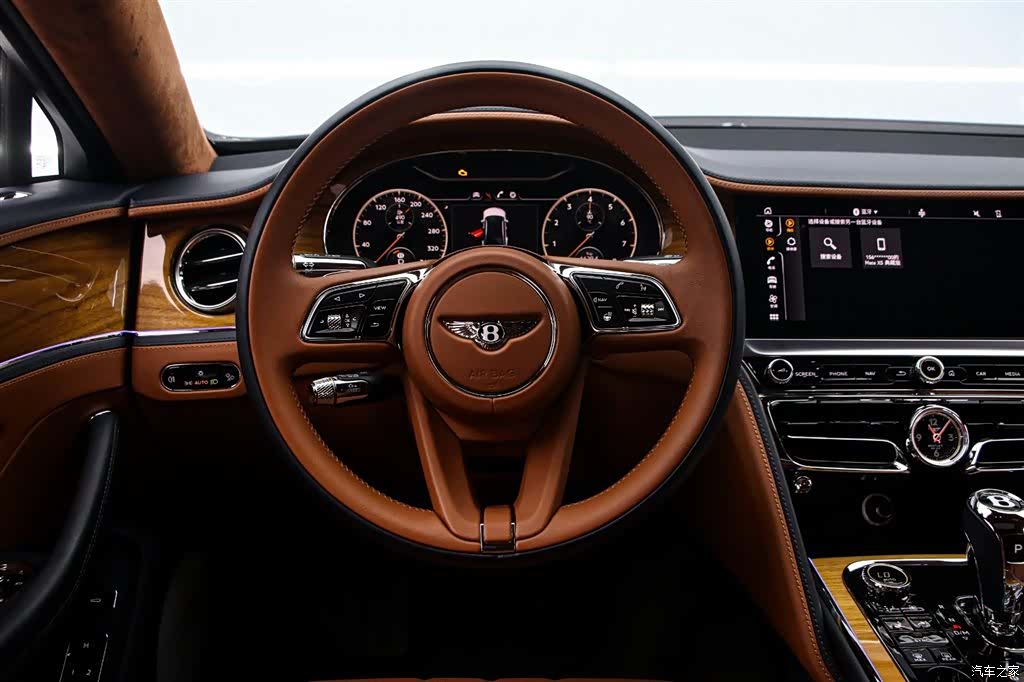 Bentley Flying Spur, 2022 7