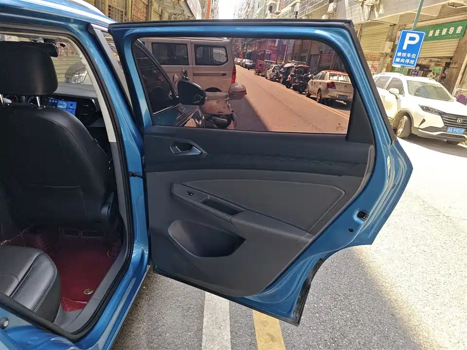 Jetta VS7