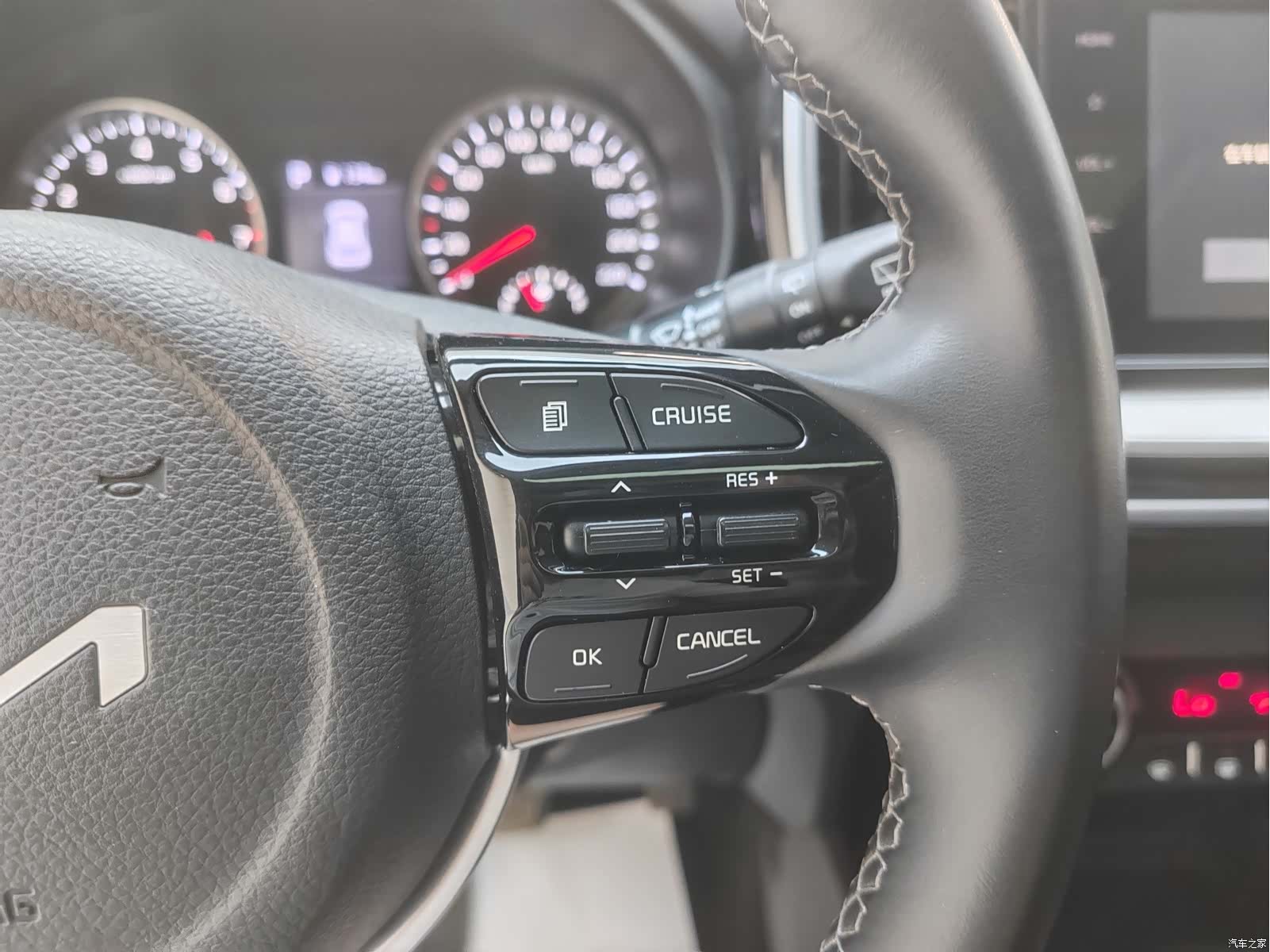 Kia KX1, 2022 15