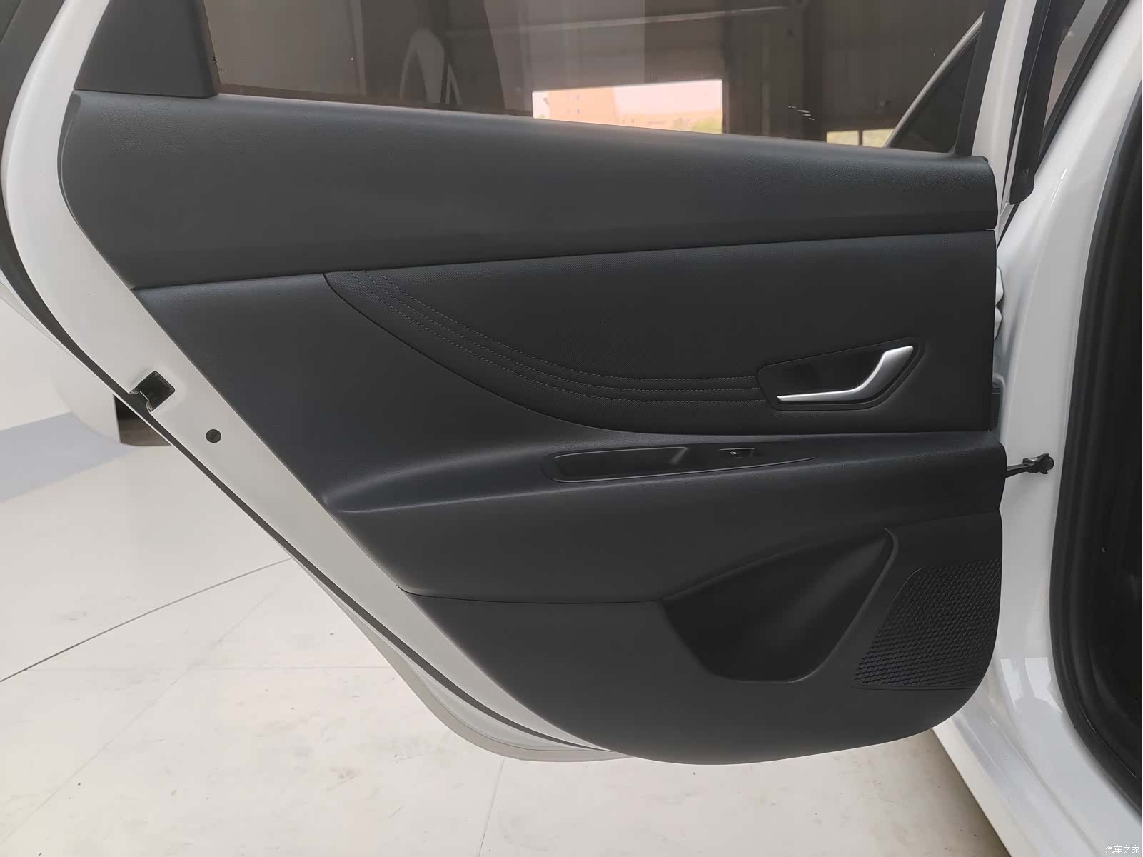 Hyundai Elantra, 2022 19