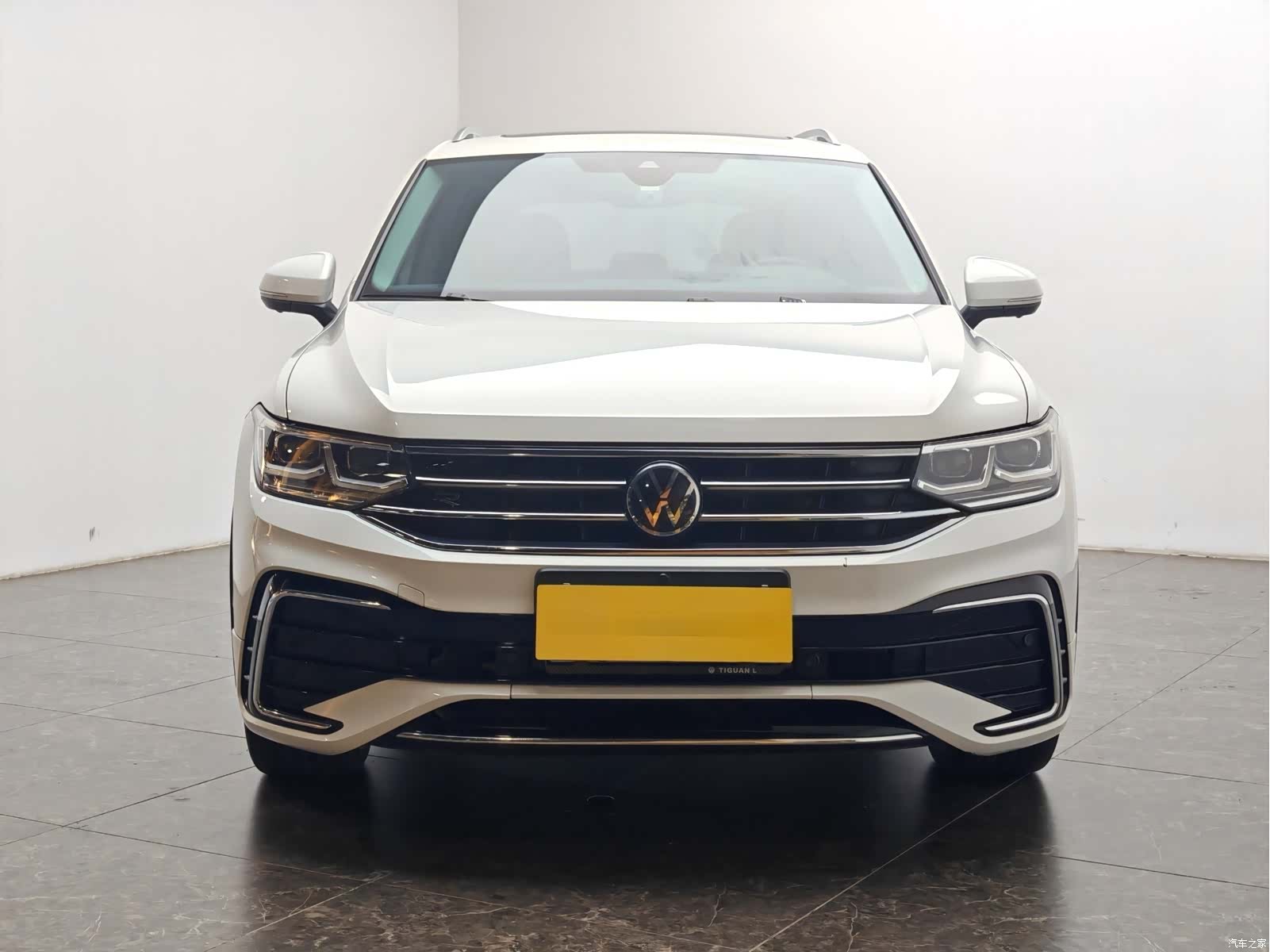 Volkswagen Tiguan L, 2022 все фото