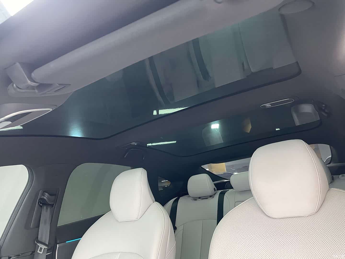 Xpeng P7, 2023 9