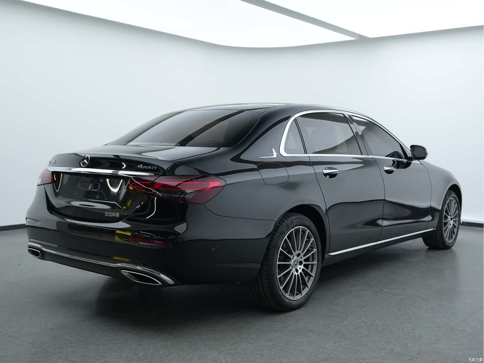 Mercedes-Benz E-Class, 2022 6