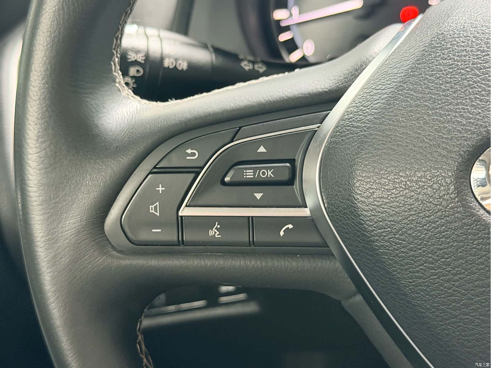 Infiniti Q50L, 2021 17