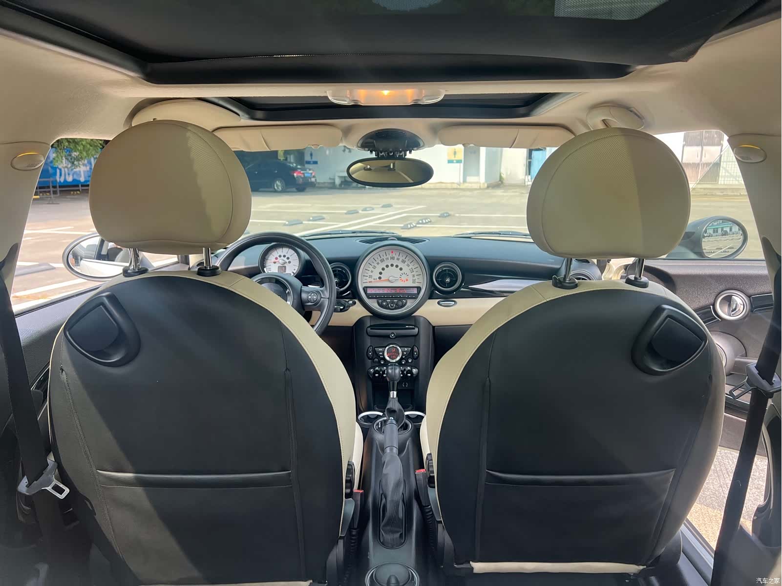 Mini Cooper, 2012 9