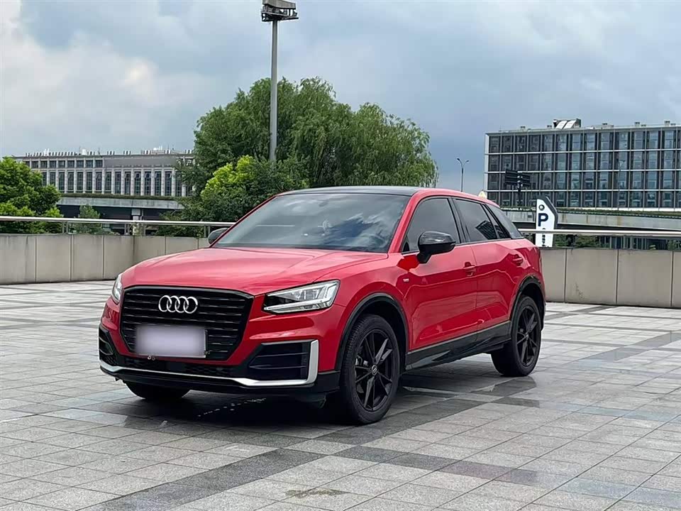 Audi Q2L Audi Q2L