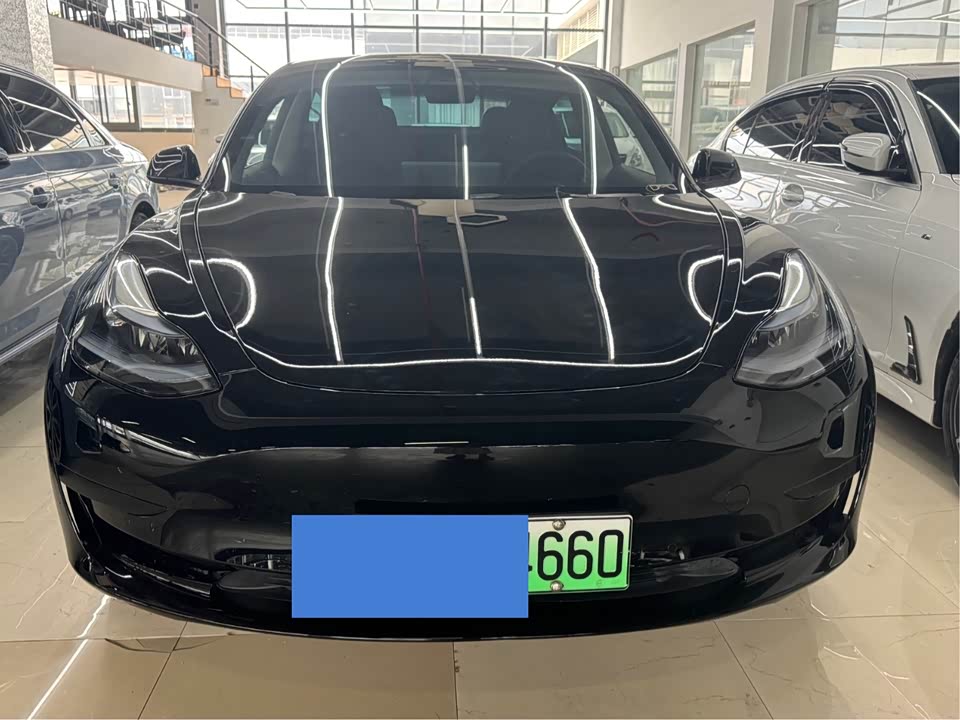 Tesla Model 3 Tesla Model 3