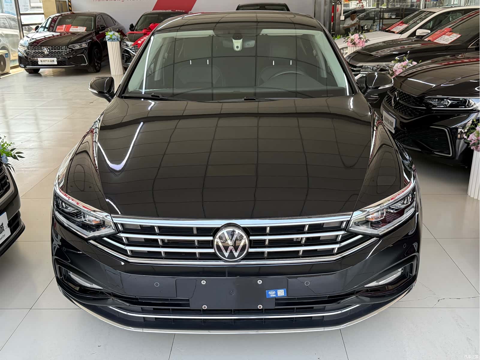Volkswagen Magotan, 2022 2