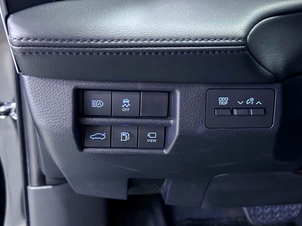 Toyota Asian dragon