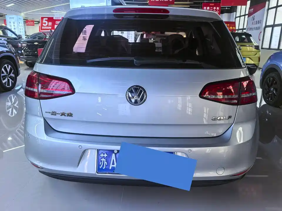 Volkswagen golf