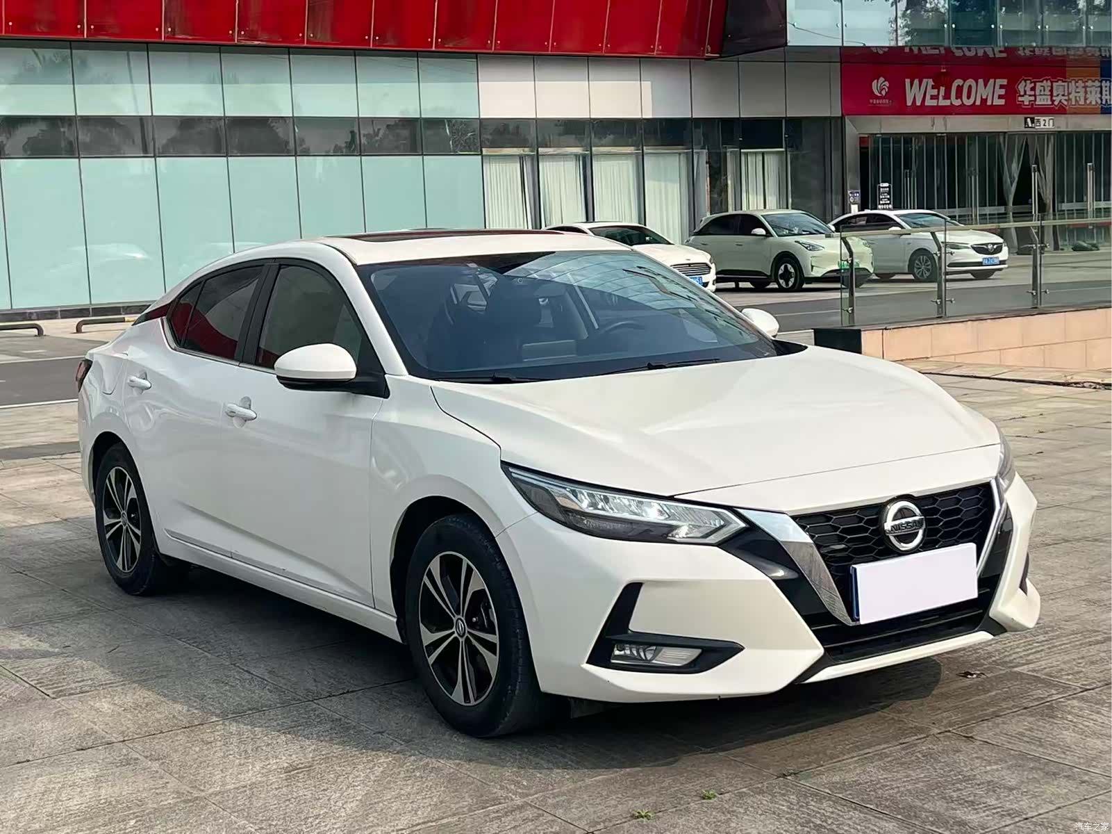 Nissan Sylphy, 2022 3