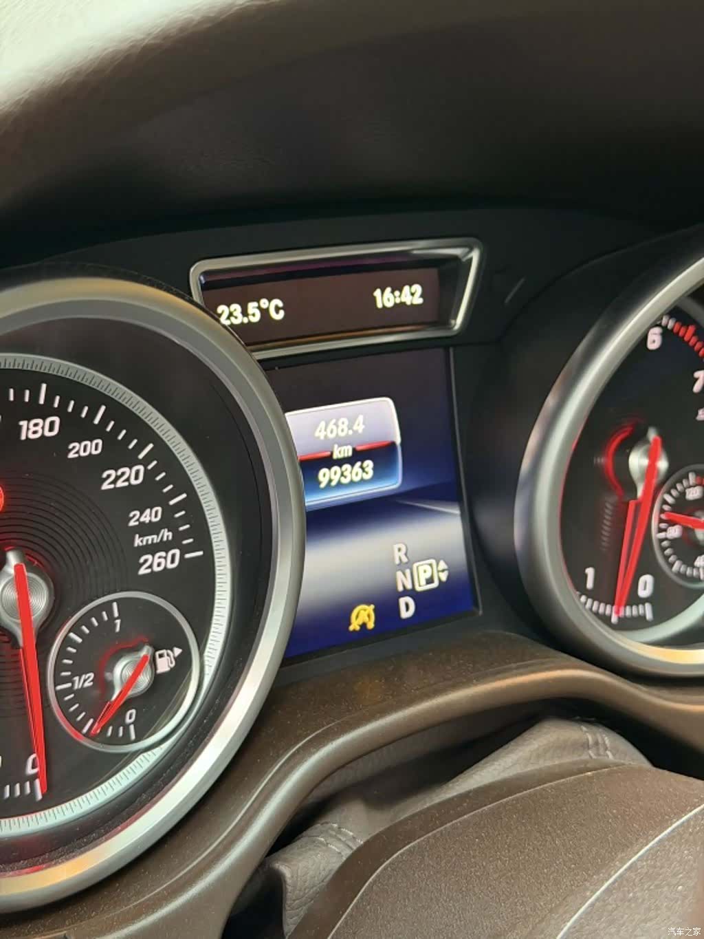 Mercedes-Benz GLE, 2016 все фото