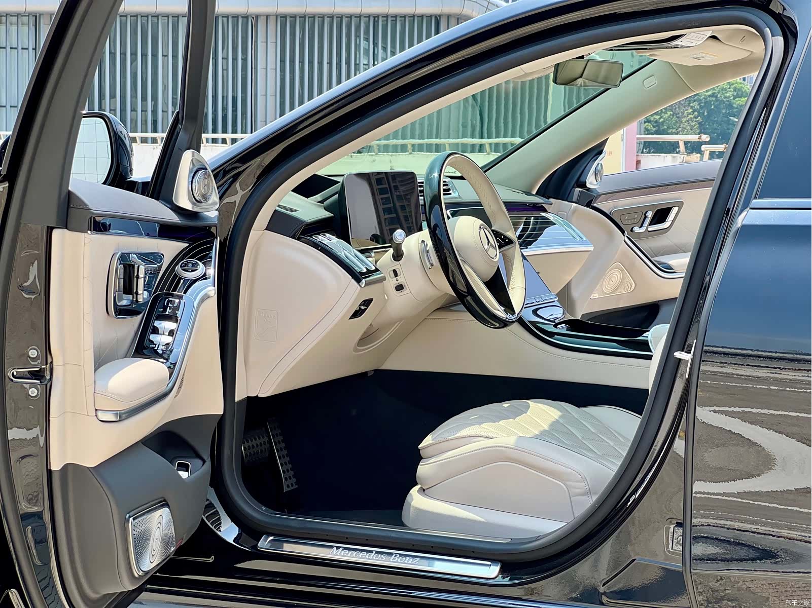 Mercedes-Benz S-Class, 2025 все фото