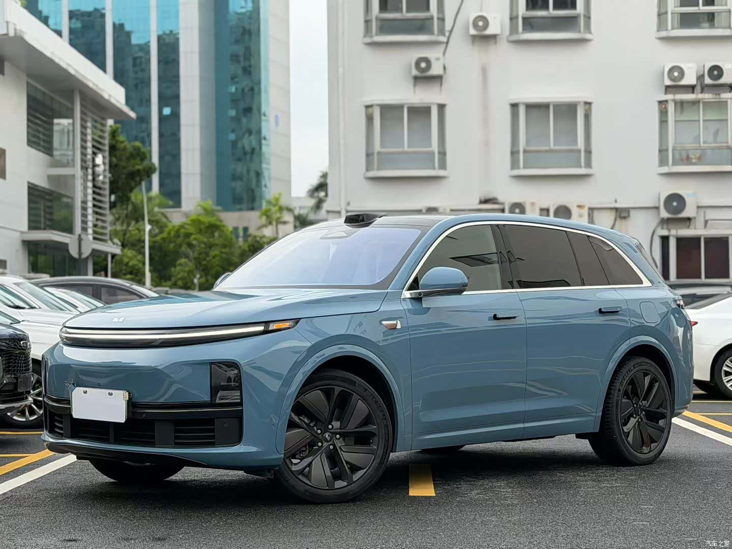 Li Auto L7, 2023 1