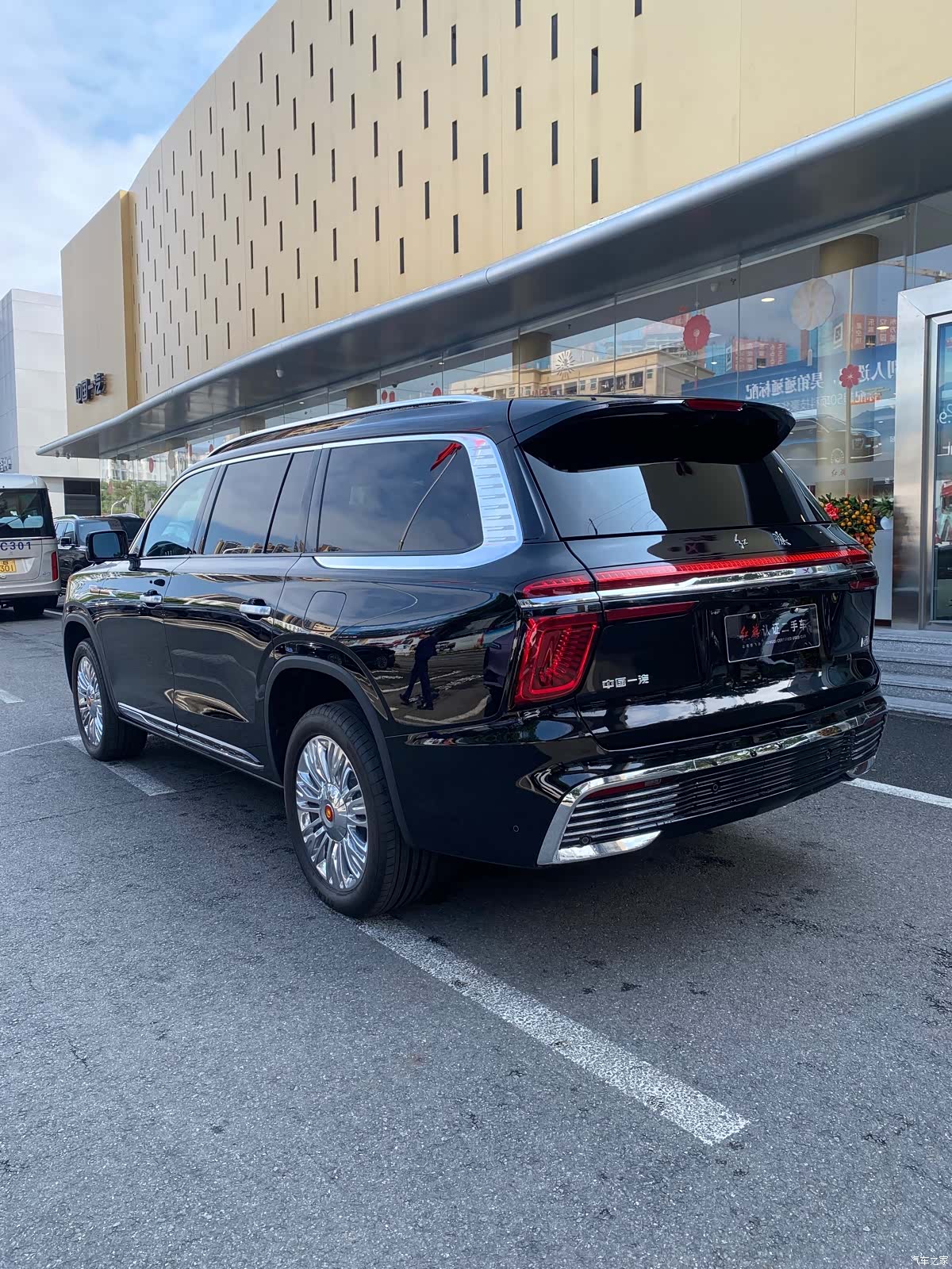Hongqi 4, 2026 6