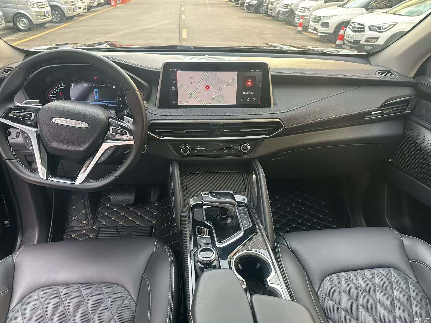 Maxus D90, 2020 9