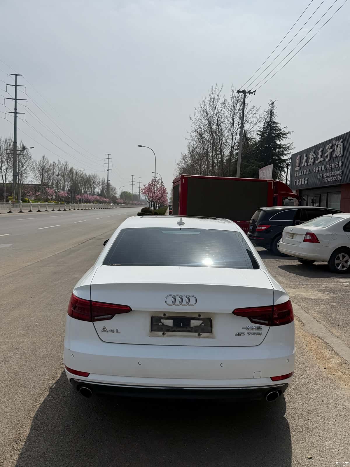 Audi A4L, 2017 все фото