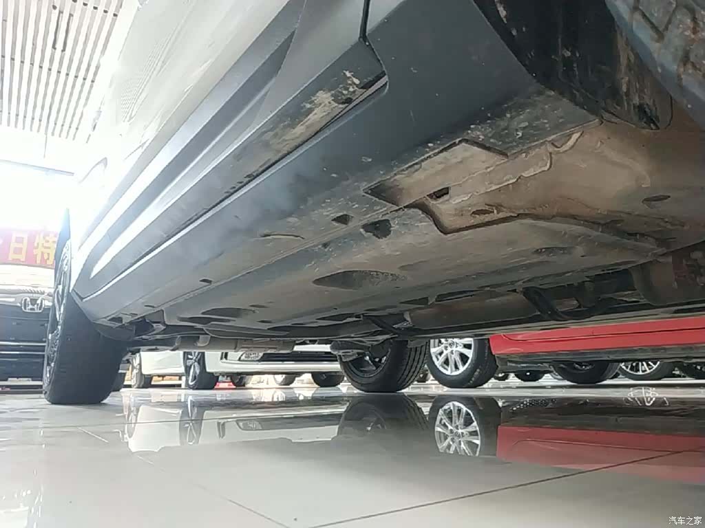 Geely Coolray, 2024 21