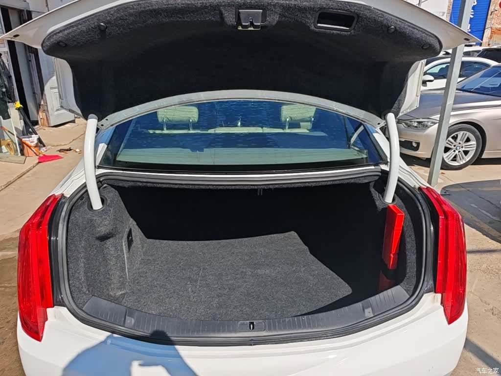 Cadillac XTS, 2017 15