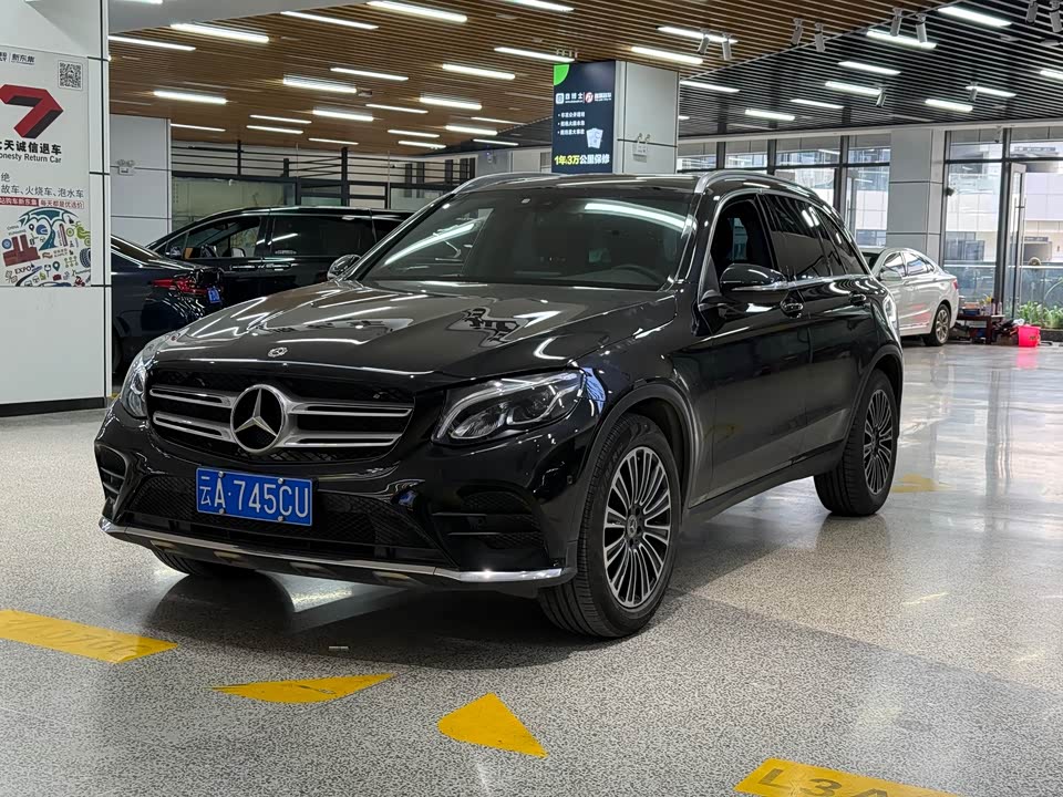 Mercedes-Benz GLC Mercedes-Benz GLC