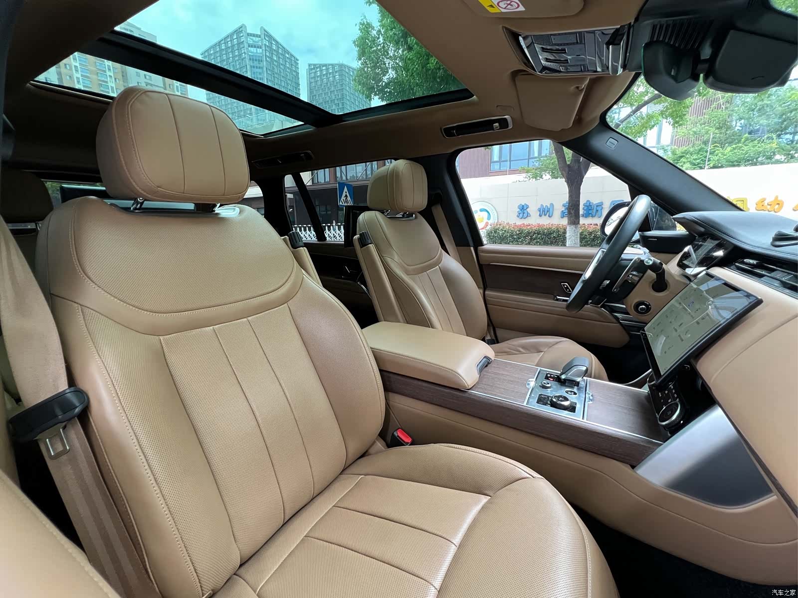 Land Rover Range Rover, 2023 23