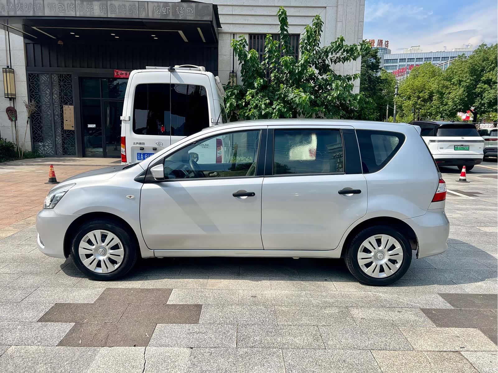 Nissan 1.6XE, 2017 11