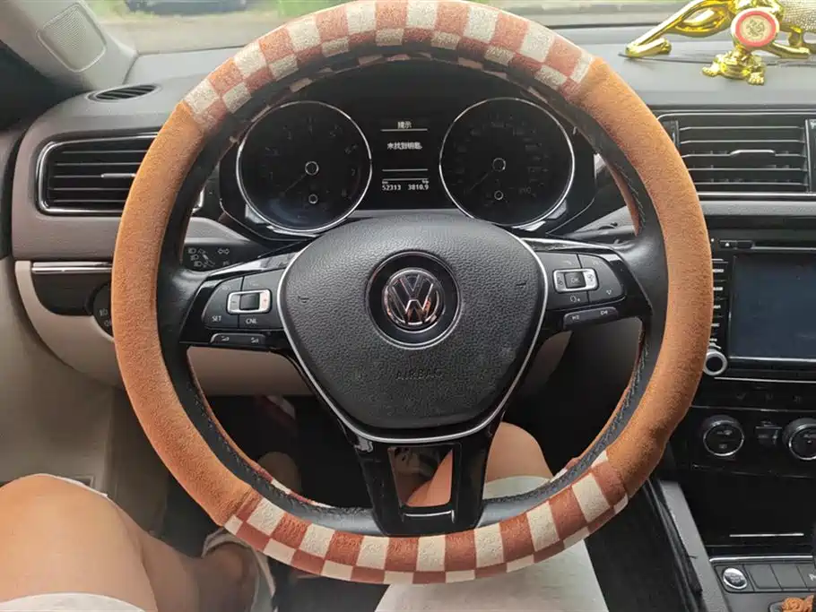 Volkswagen Sagitar Volkswagen Sagitar