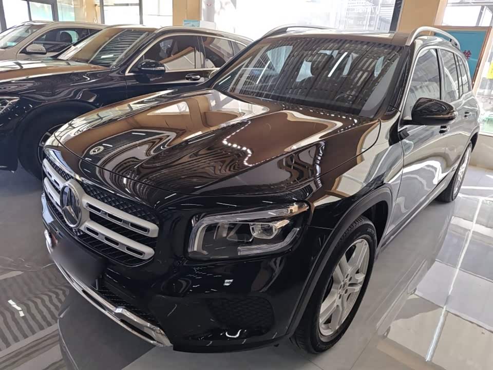 Mercedes-Benz GLB