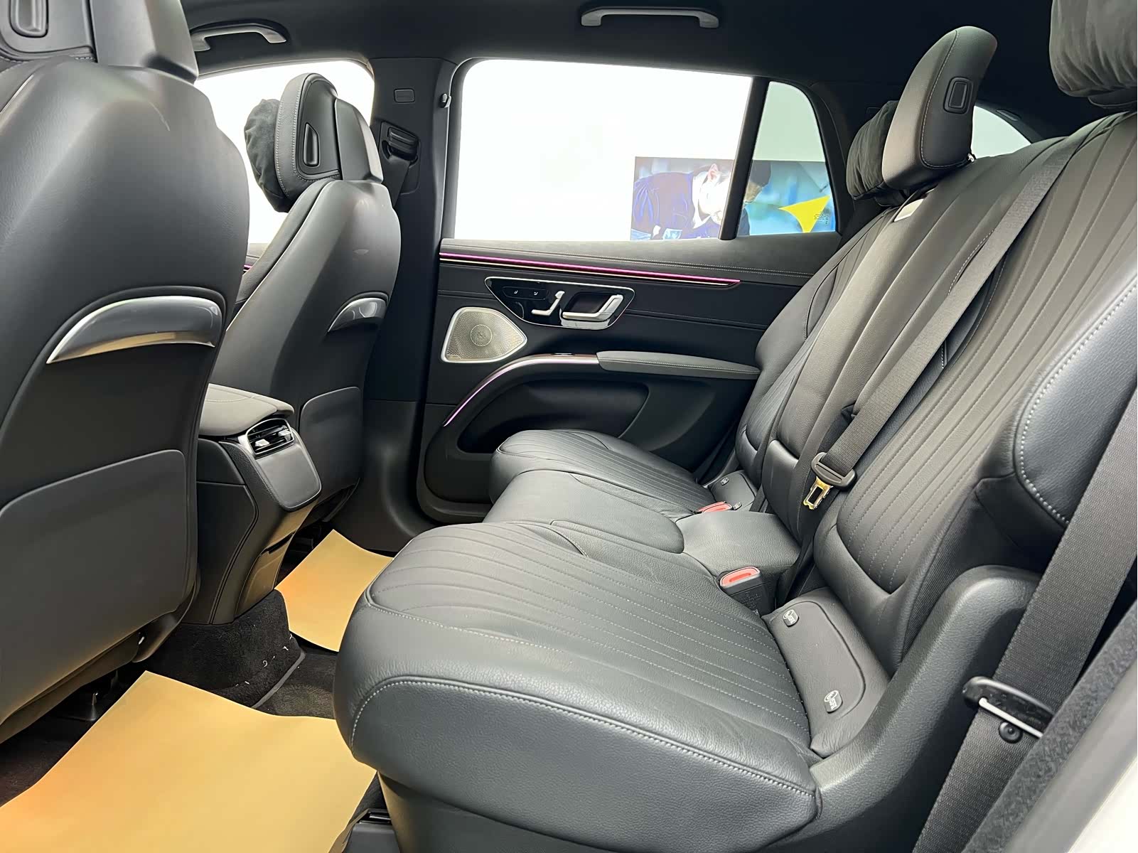 Mercedes-Benz EQS, 2025 34
