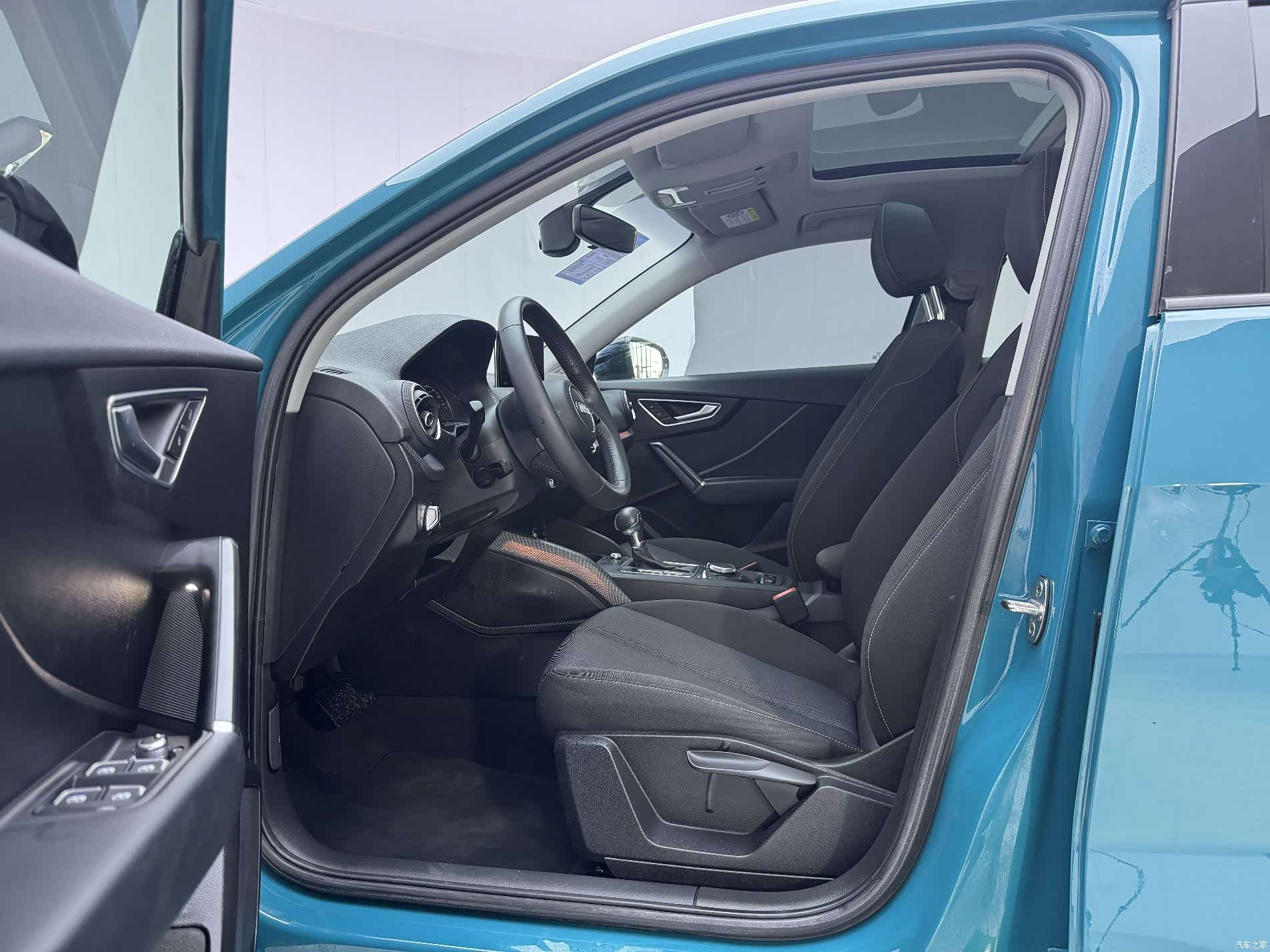 Audi Q2L, 2020 16