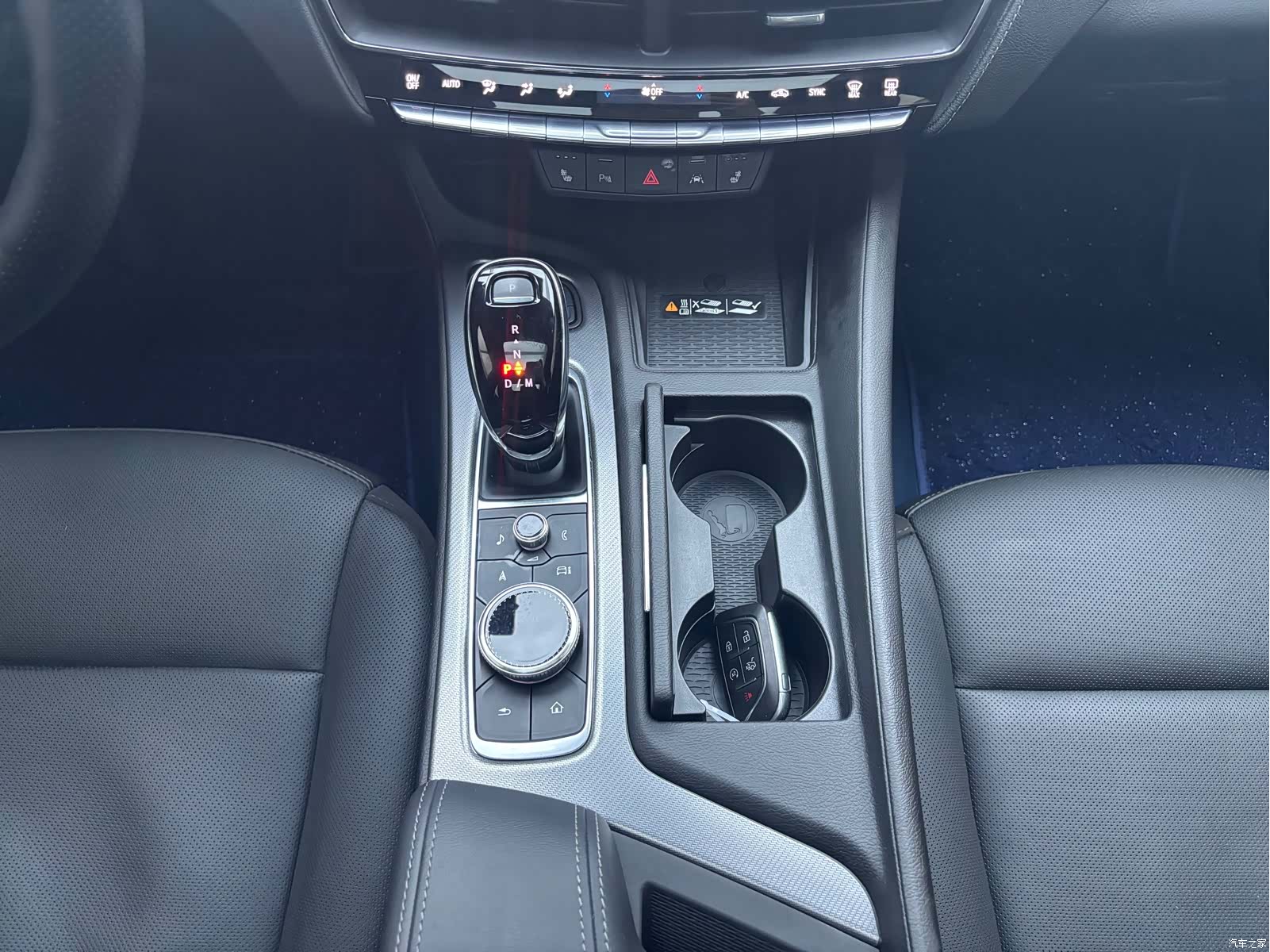 Cadillac CT5, 2024 21