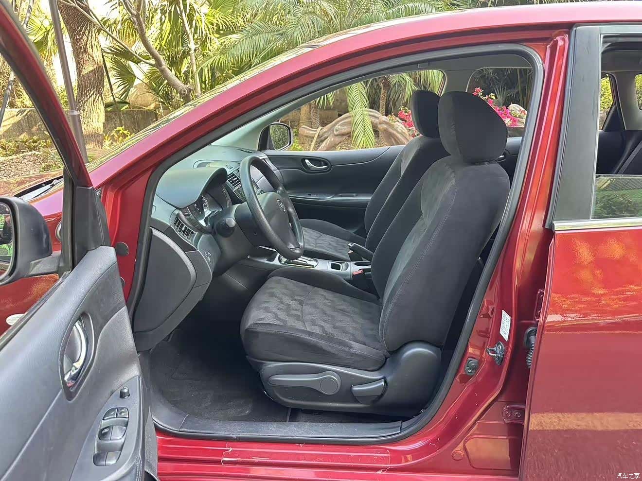 Nissan Tiida, 2015 3
