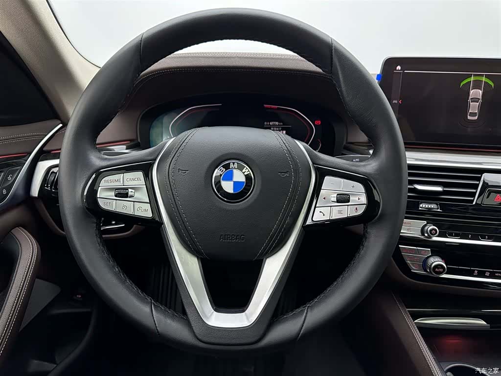 BMW 5 Series, 2022 10