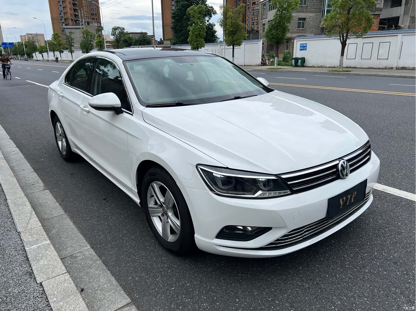 Volkswagen Lamando, 2018 3