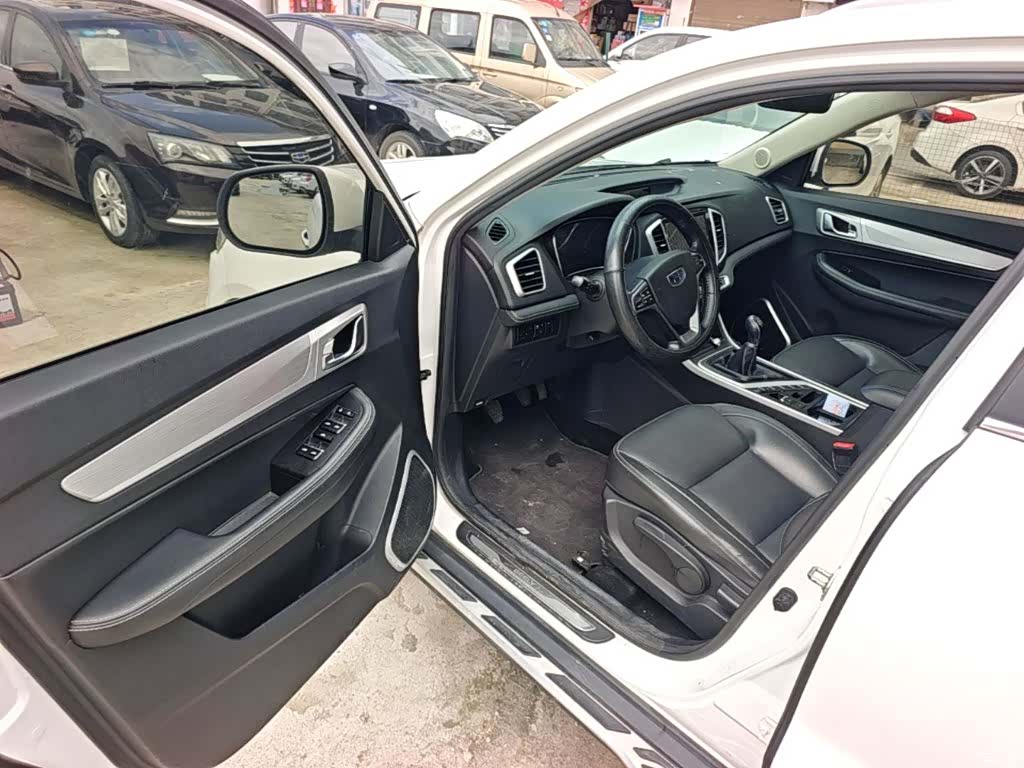 Geely X6, 2018 16