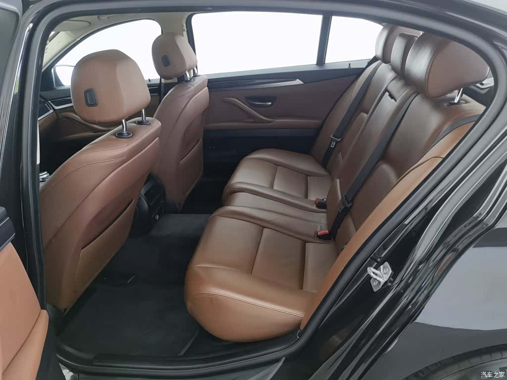BMW 5 Series, 2015 15