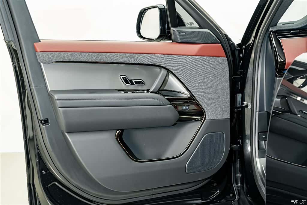 Land Rover Range Rover, 2026 17