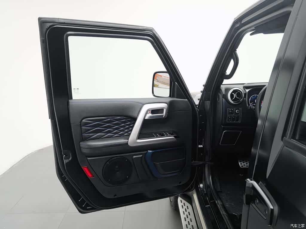 BAIC BJ40, 2025 8