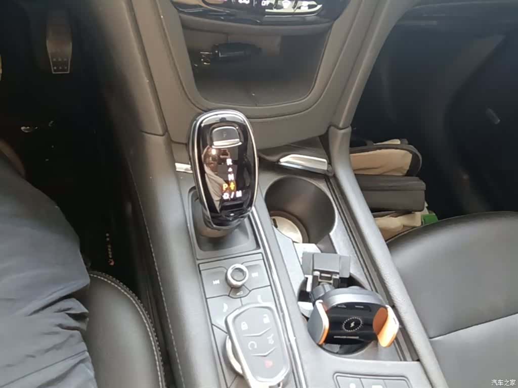Cadillac XT6, 2022 14