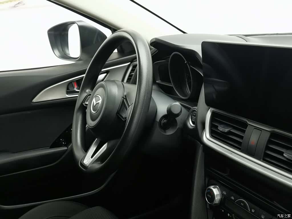 Mazda Mazda3, 2019 22