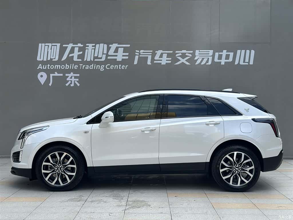 Cadillac XT5, 2024 4