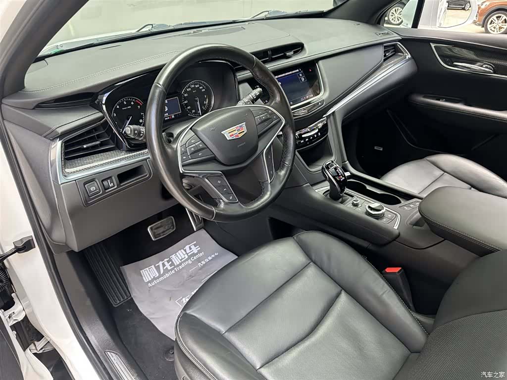 Cadillac XT5, 2024 8