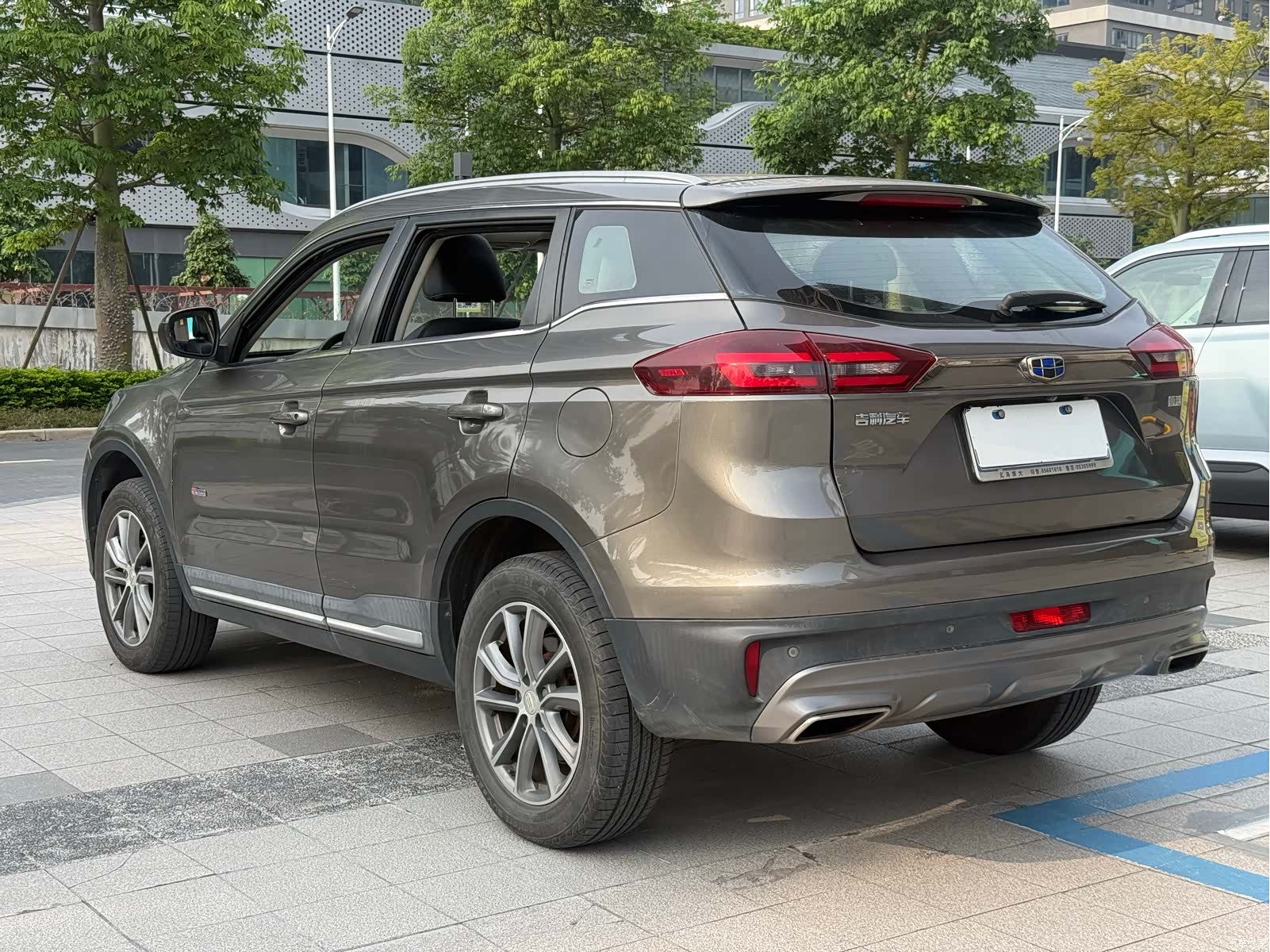 Geely Boyue, 2018 7
