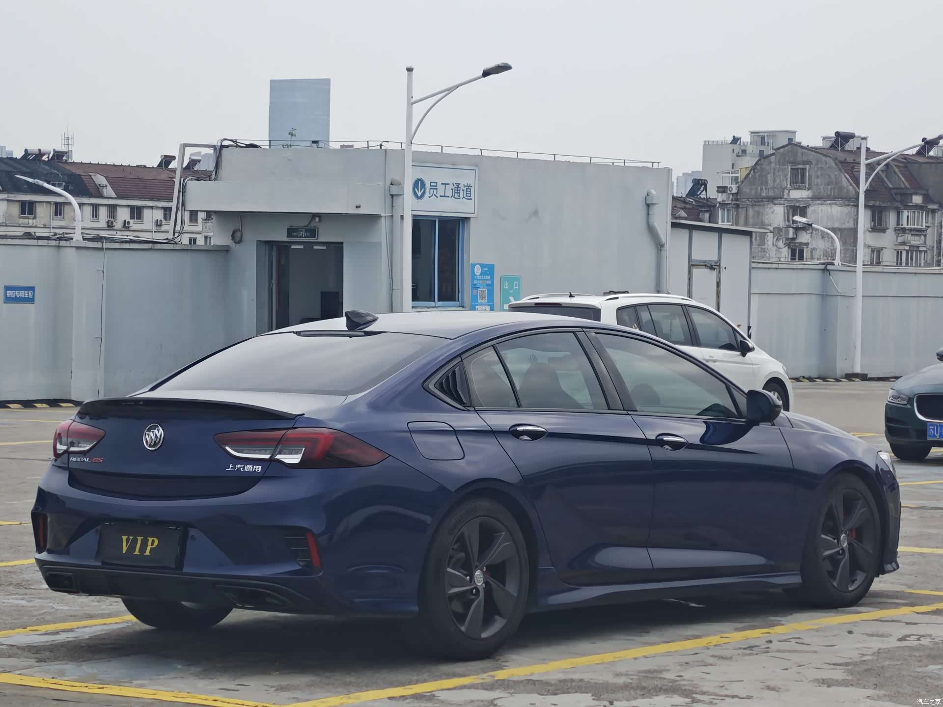 Buick Regal, 2020 4