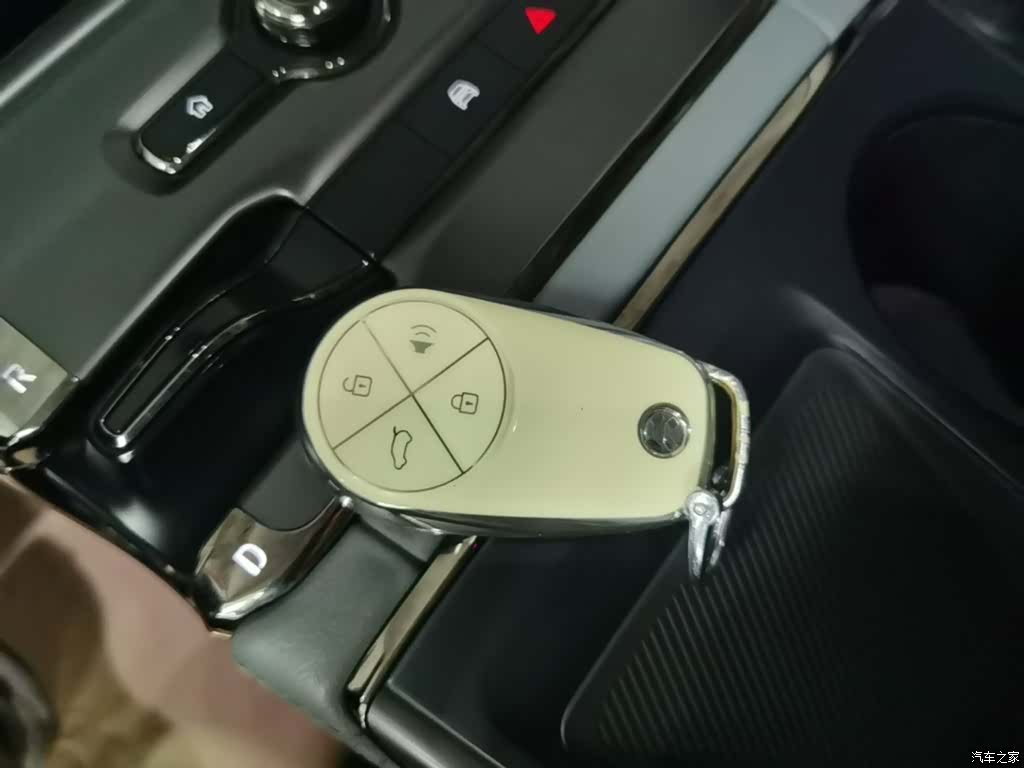 NIO ES6, 2019 9
