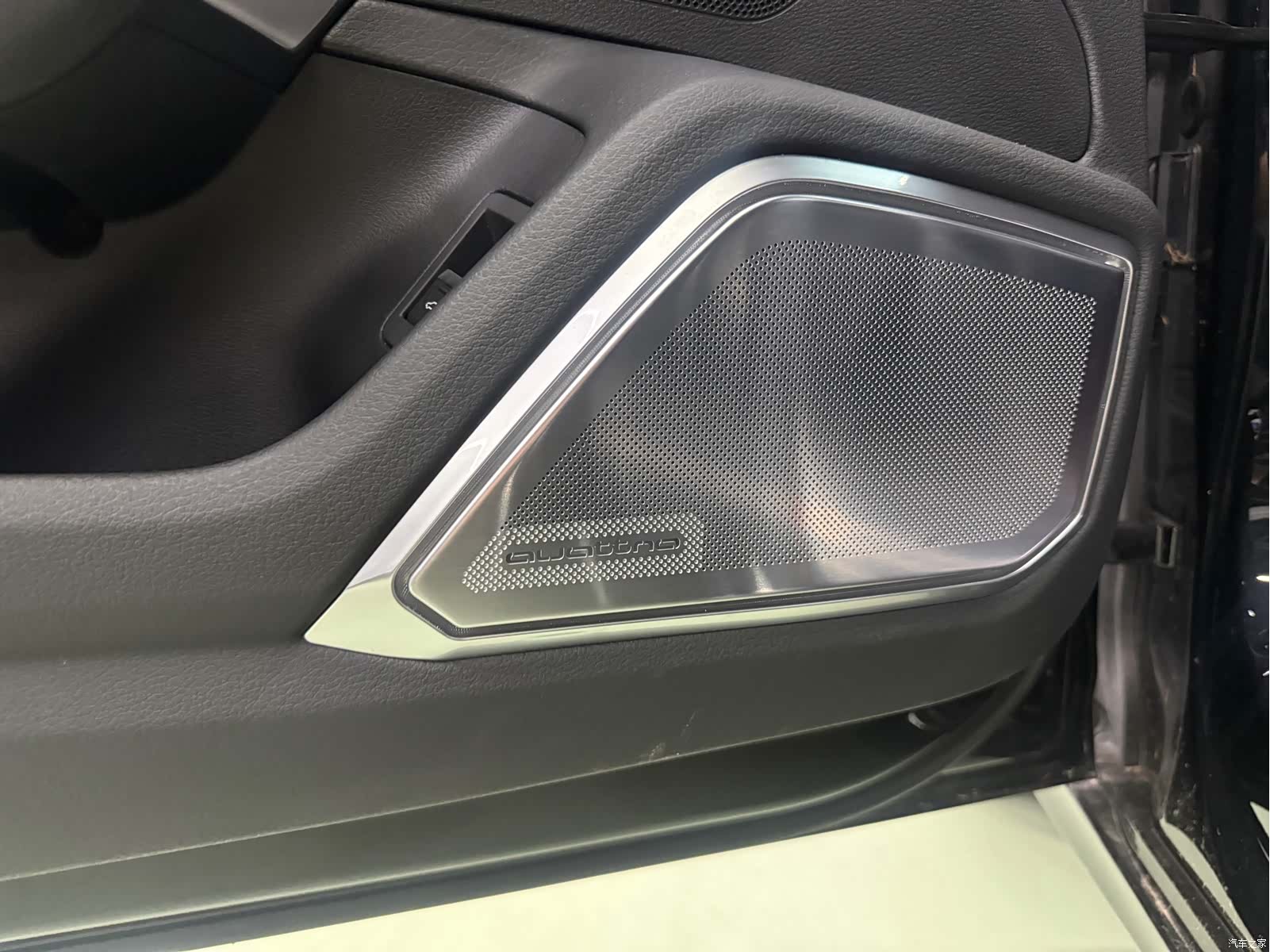 Audi A6L, 2024 12