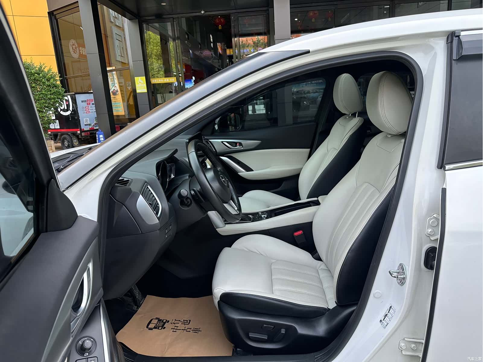 Mazda CX-4, 2016 25